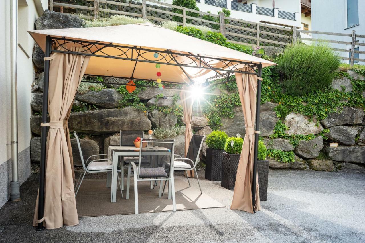 Monis Apartment Ramsau im Zillertal Bagian luar foto